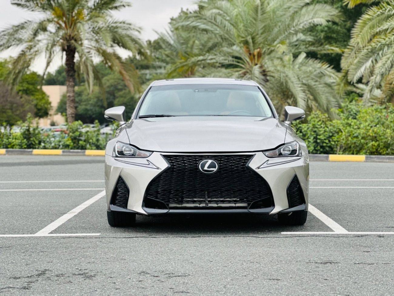 Lexus IS 200 Prestige LEXUS IS200T MODEL 2016 GCC SPACE FULL OPTION