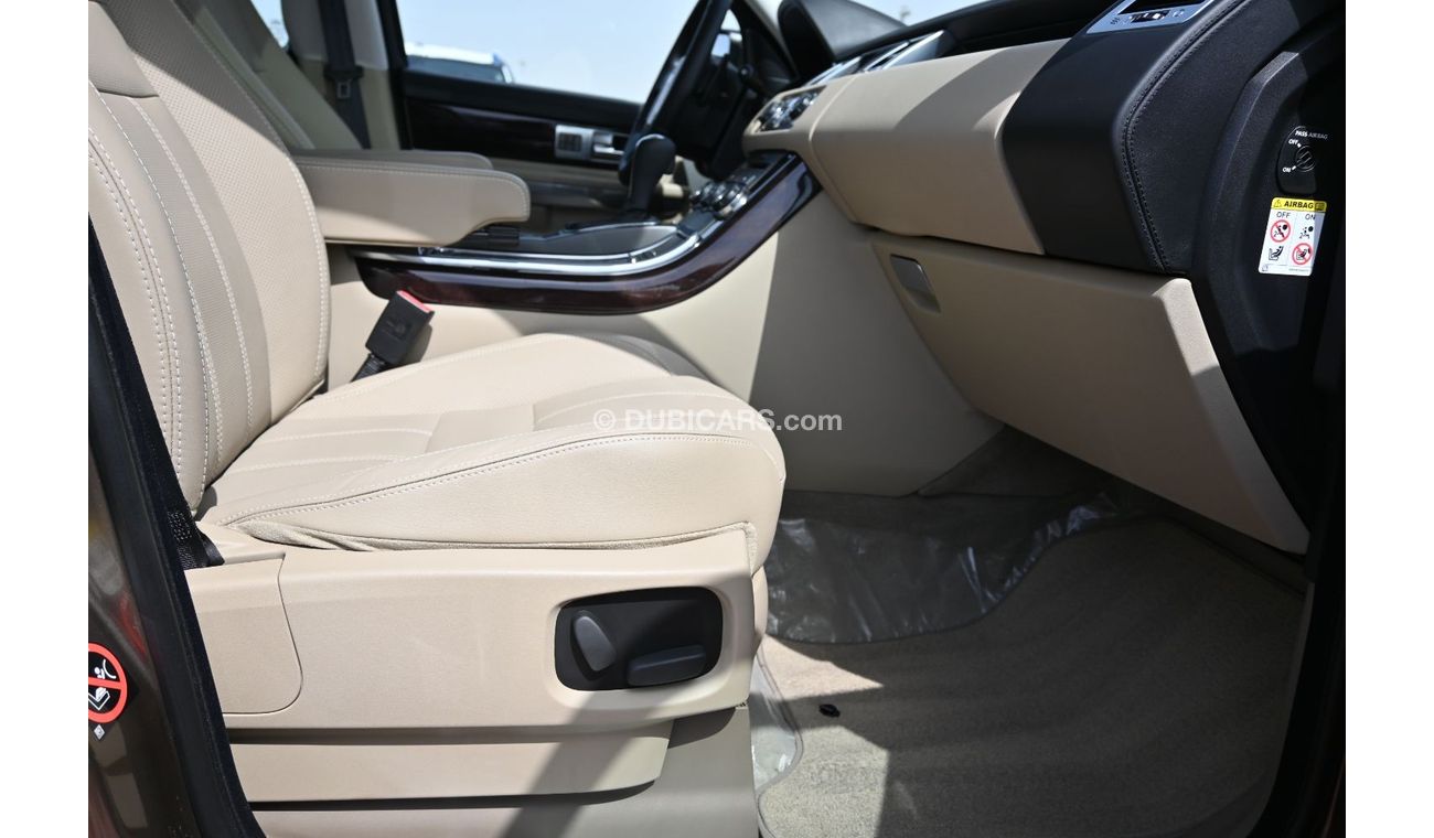 Land Rover Range Rover Sport Range Rover Sport Supercharged HST 5.0L Petrol, V8, SUV, AWD, 5Doors Color: Gold Model: 2011