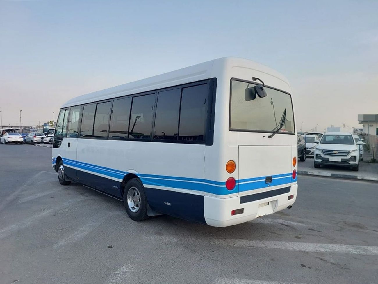 ميتسوبيشي روزا MITSUBISHI ROSA BUS RHD 2003 MODEL 5.2 L DIESEL MANUAL(PM00770)