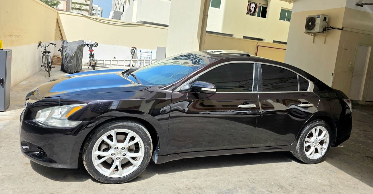 Nissan Maxima