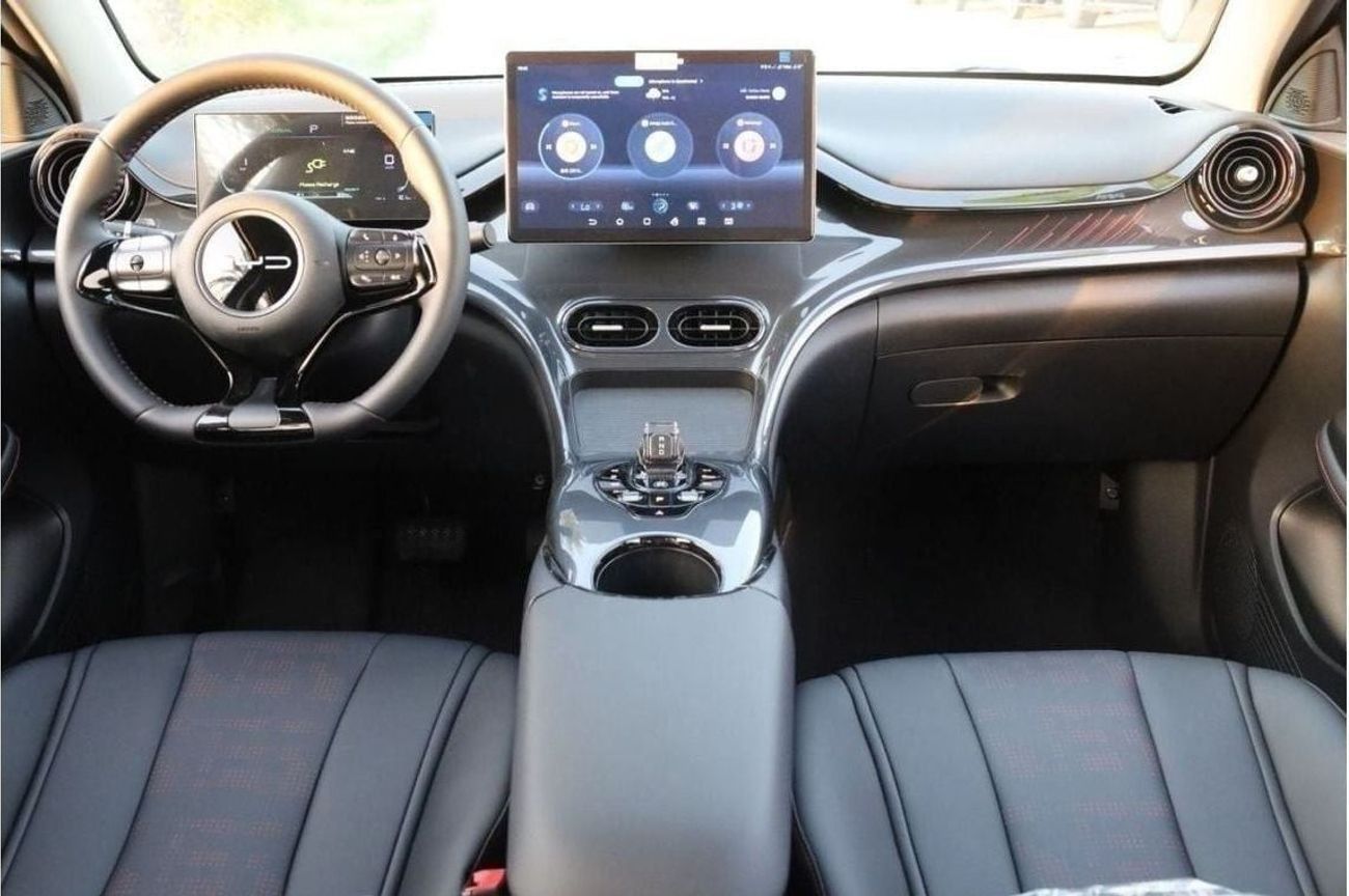 بي واي دي e2 BYD_E2_LUXURY_405KM_2024