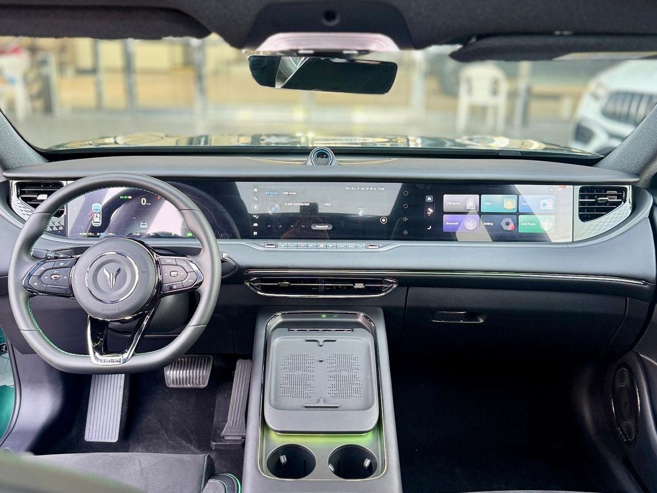 فويا فري VOYAH FREE GCC 2025