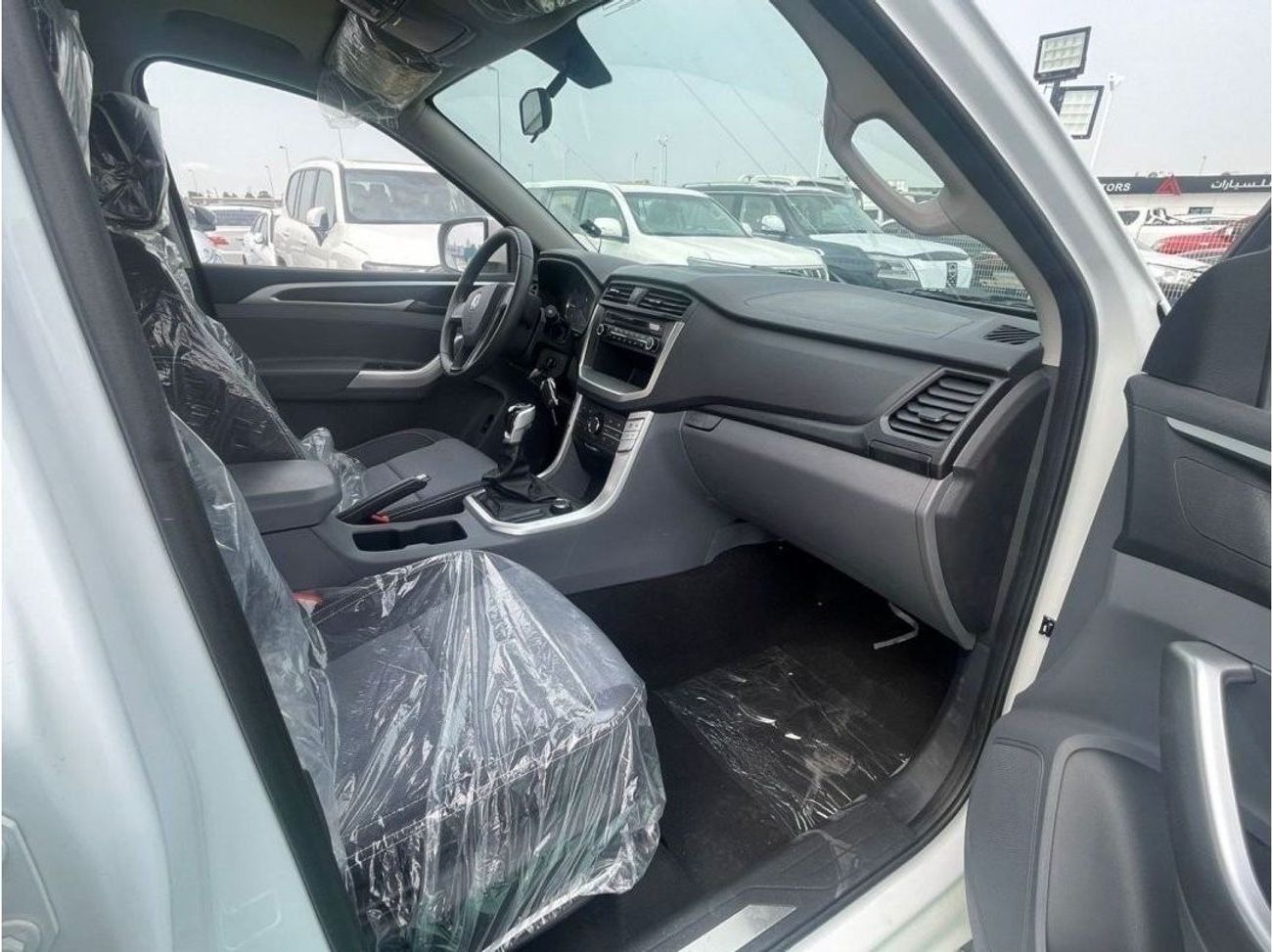 MG T60 2.8 ENGINE DIESEIL  4X4 MANUAL GEAR