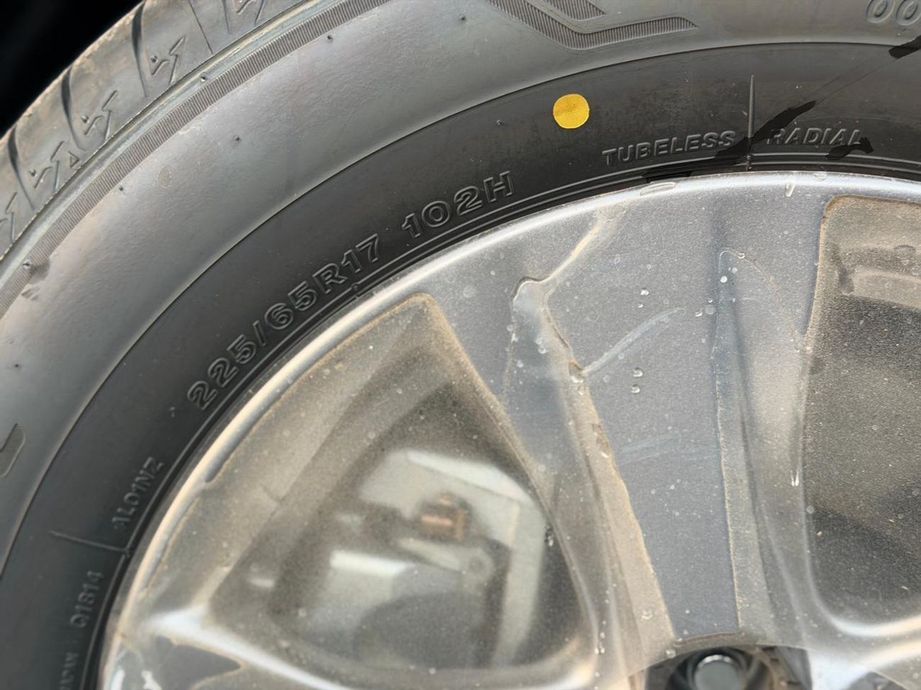 Toyota RAV4 2.5L 4WD PETROL AUTOMATIC TRANSMISSION( FOR RE EXPORT ONLY )