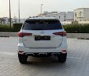 Toyota Fortuner Toyota Fortuner 2023 Model VXR 4.0L v6 full option petrol Engine Colour White push start Transmissio