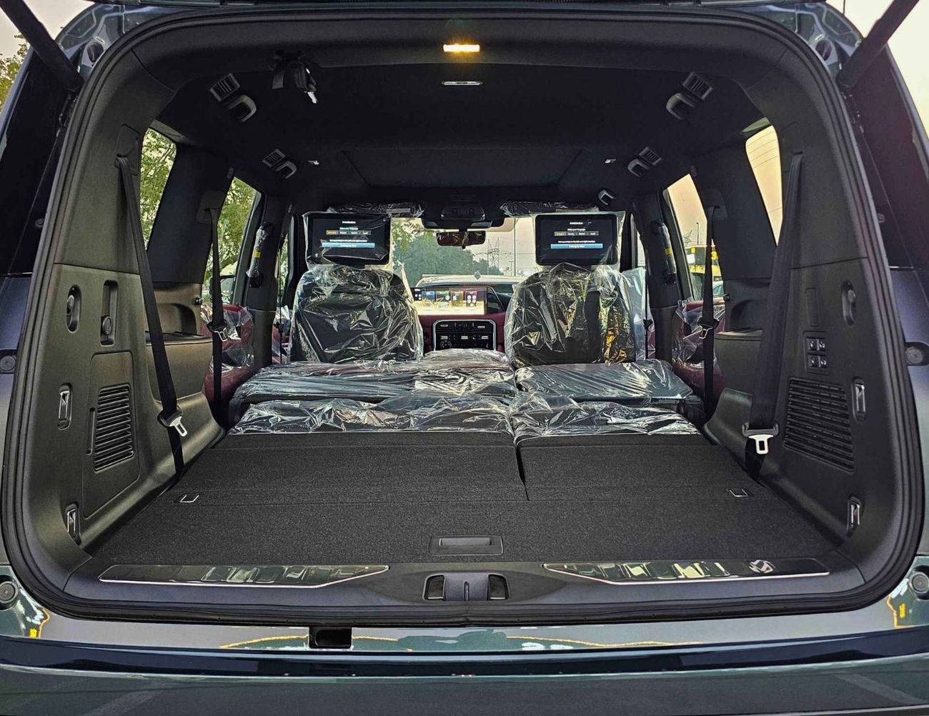 Nissan Patrol SE PLATINUM / 3.8L V6 / PWR SEATS, 360* CAMERA, HEADUP DISPLAY / CODE # SE PLATINUM