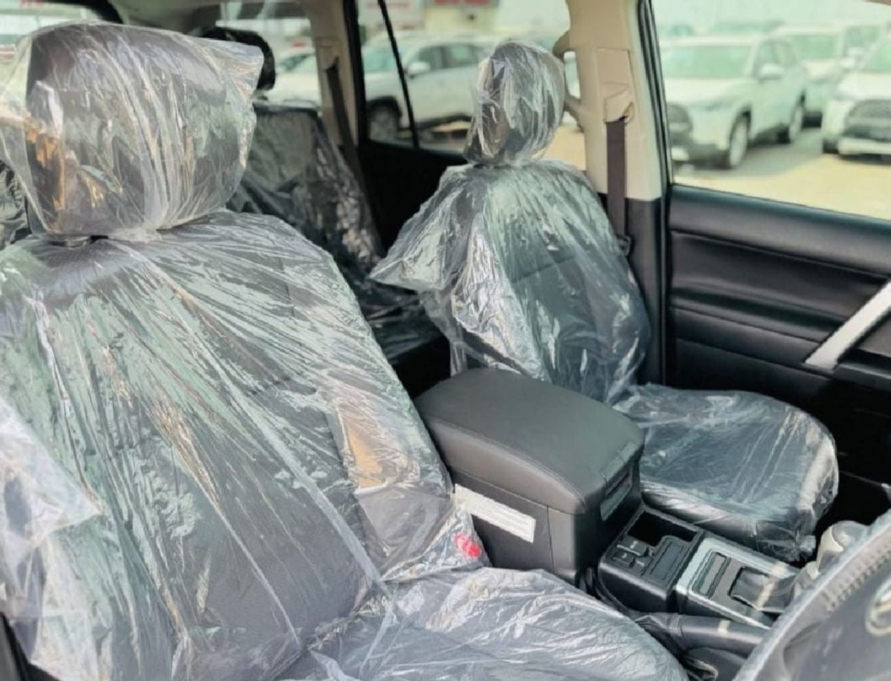 تويوتا برادو TXL RHD 2.8L GD-FTV V4 Diesel Engine Automatic Gear 4WD 7 Seater 5 Doors