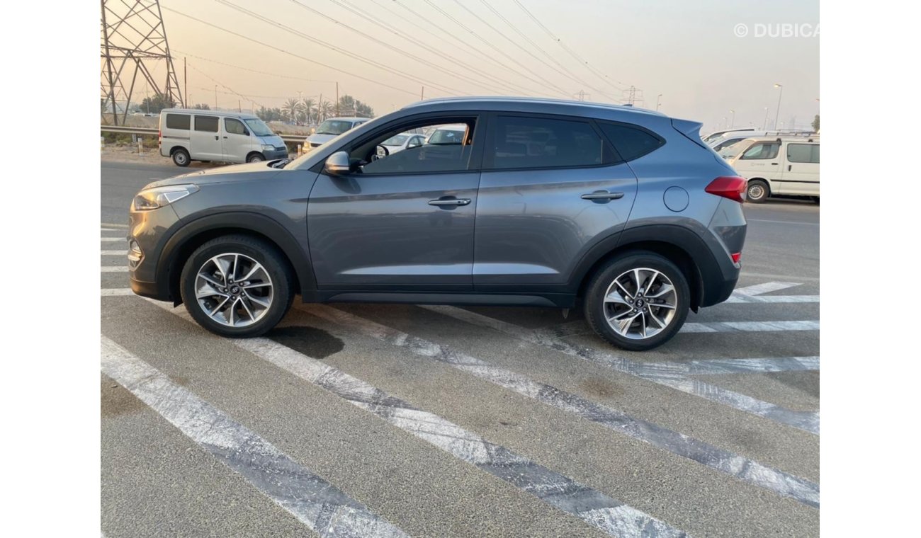 Hyundai Tucson 2018 HYUNDAI TUCSON AWD / DIESEL / FULL OPTION