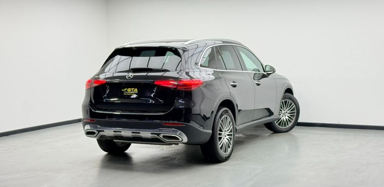 Mercedes Benz GLC 300 AMG PREMIUM 2025 Mercedes Benz GLC300, Warranty, Very Low Km, Fully Loaded, Excellent Condition
