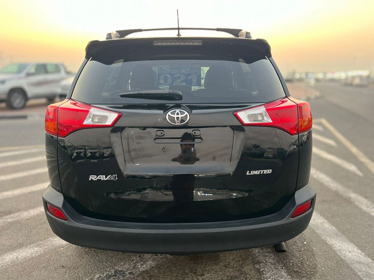 تويوتا راف ٤ 2013 Toyota RAV4, Limited 2.5L + V4 + 4wheel Drive 4X4  - Sunroof + Leather & Electric Seats + Push 