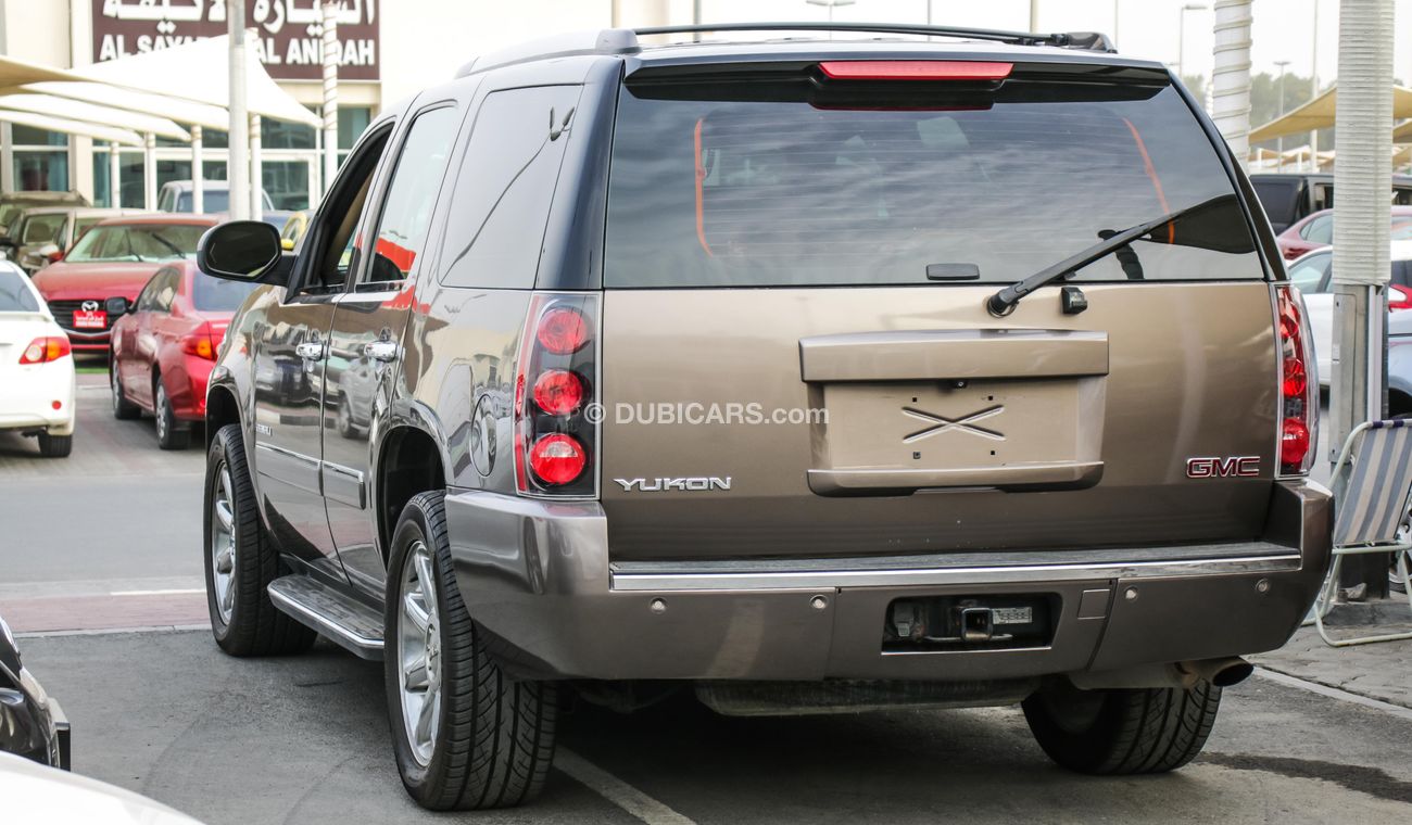 GMC Yukon Denali