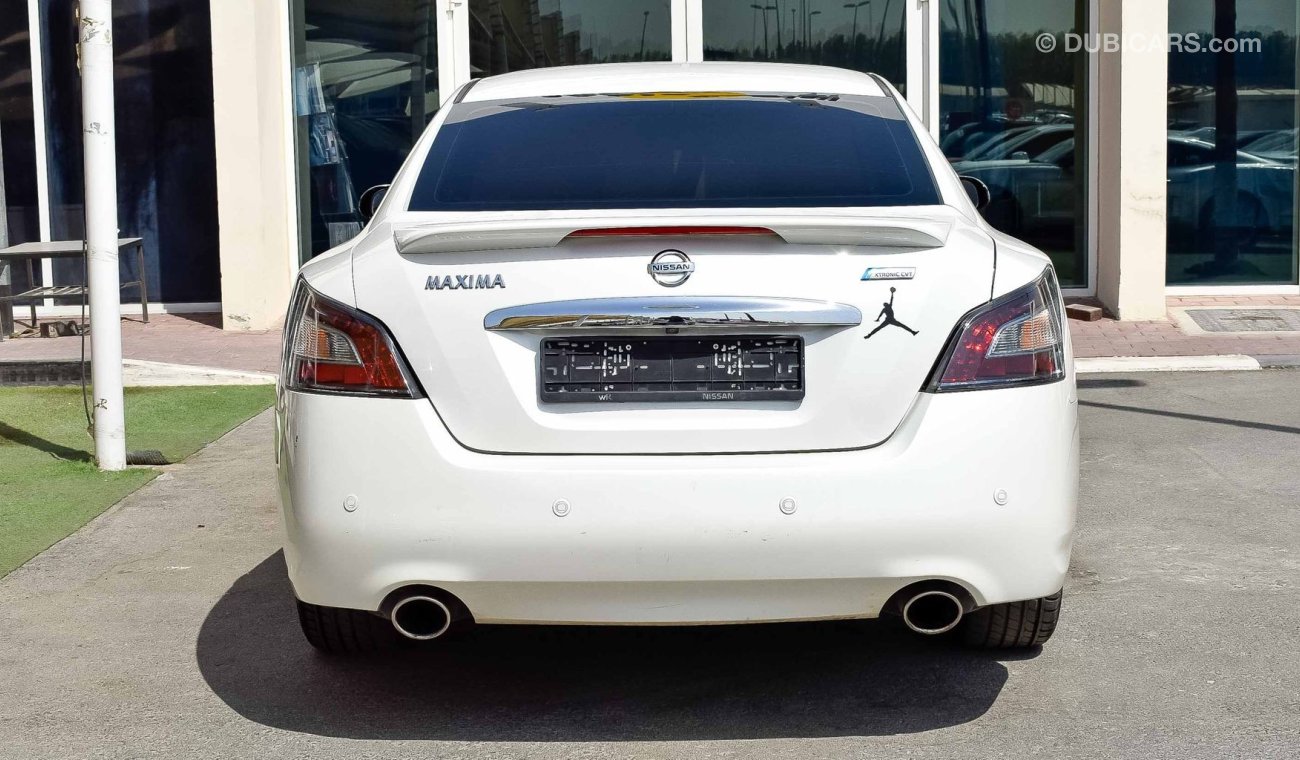 نيسان ماكسيما Nissan Maxima Full Option 2015 GCC Specs