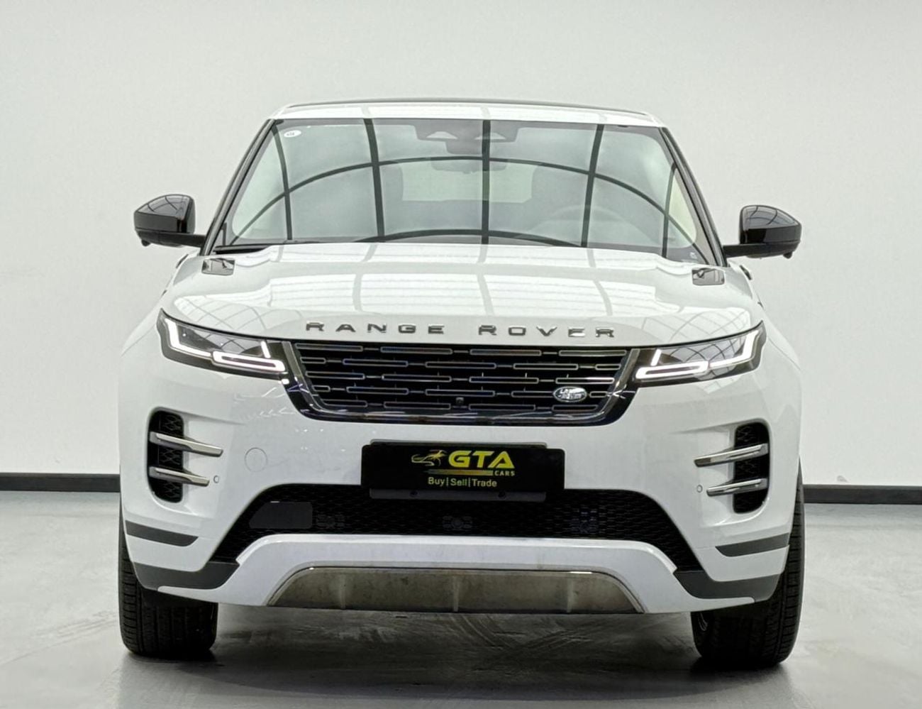 Land Rover Range Rover Evoque P250 SE 2.0L 2025 Range Rover Evoque P250 Dynamic SE ,Warranty ,Brand New.
