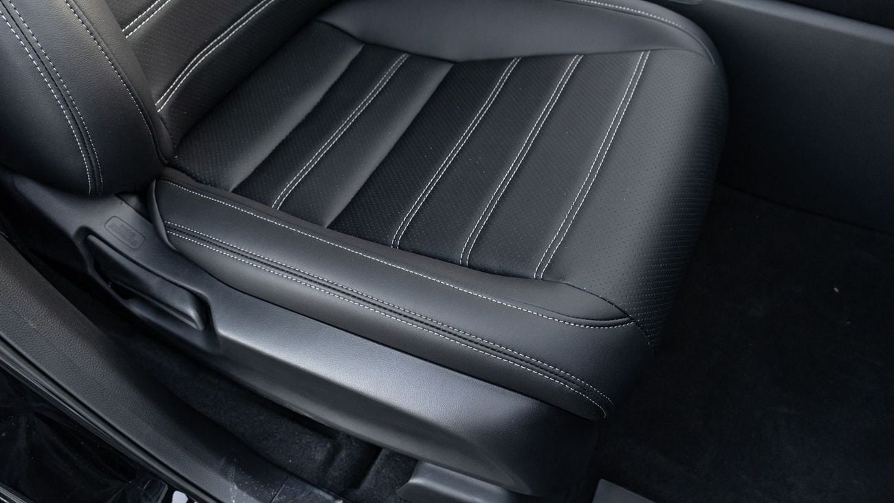 Honda CRV 2026 | HONDA CRV GLOBAL 30-YEAR HONOR 240TURBO 2WD VITALITY 5 SEATS[ EXPORT ONLY ]