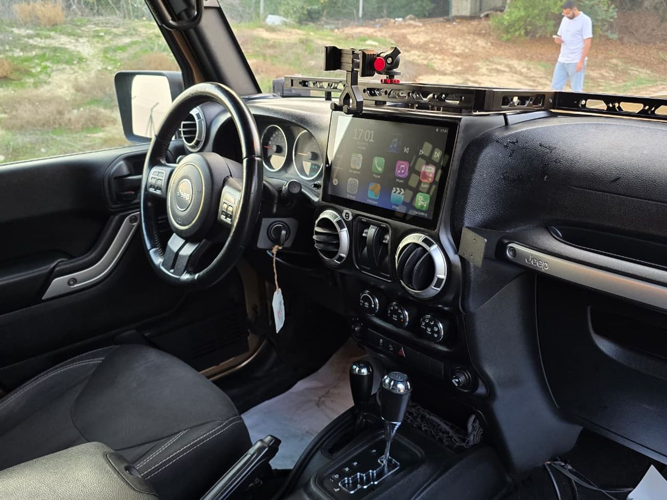 Jeep Wrangler Sahara 3.6L A/T JEEP WRANGLER SAHARA 2015 // GCC // ORGINAL PAINT // ACCIDENT FREE // 2 KEYS // PERF