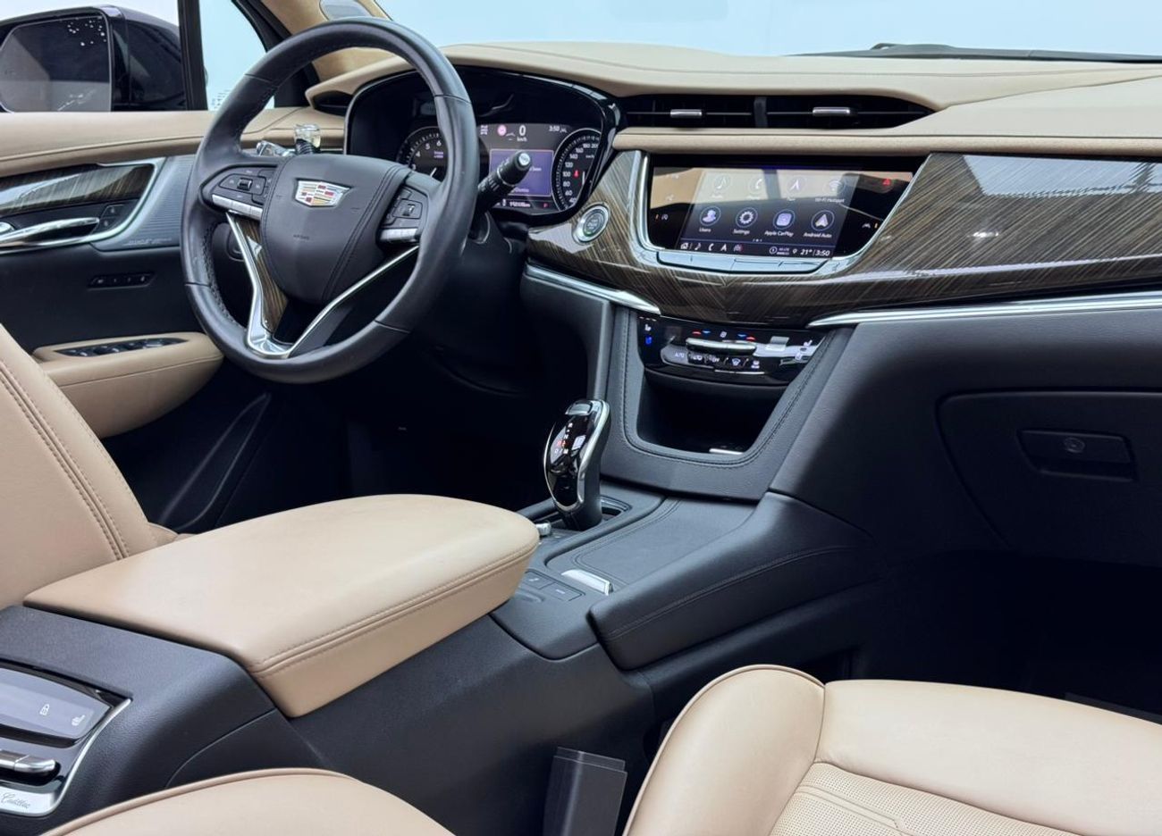 كاديلاك XT6 Sport 3.6L 2024 Cadillac XT6 Sport, 2027 Cadillac Warranty, 2028 Cadillac Service Pack, GCC