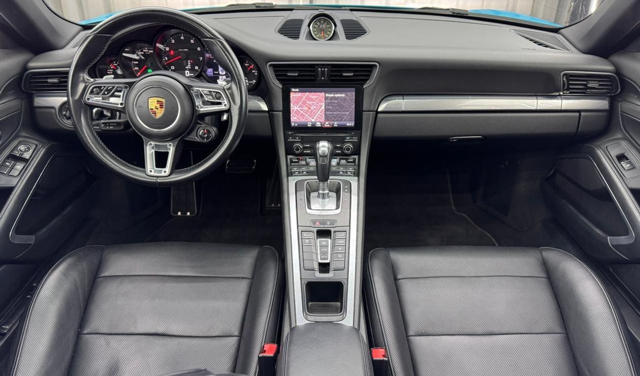 Porsche 911 Carrera S 3.0L (420 HP) Coupe