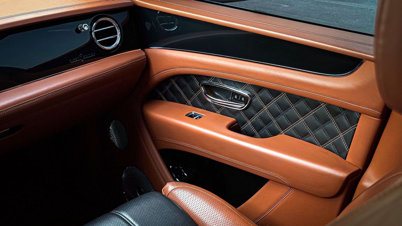 Bentley Bentayga S Black Edition 4.0T S Black First Edition 4.0T