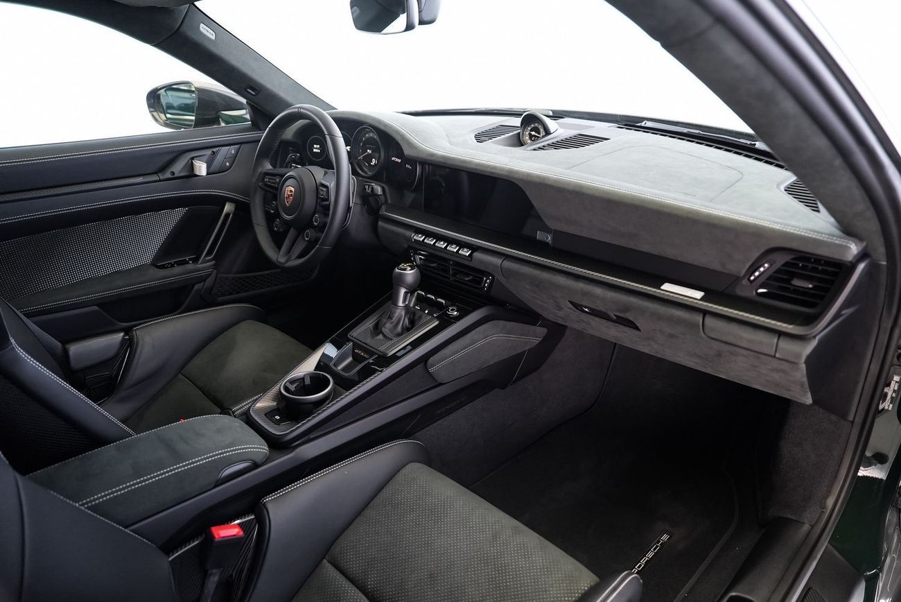 بورش 911 GT3 RS 4.0L (520 HP) Coupe