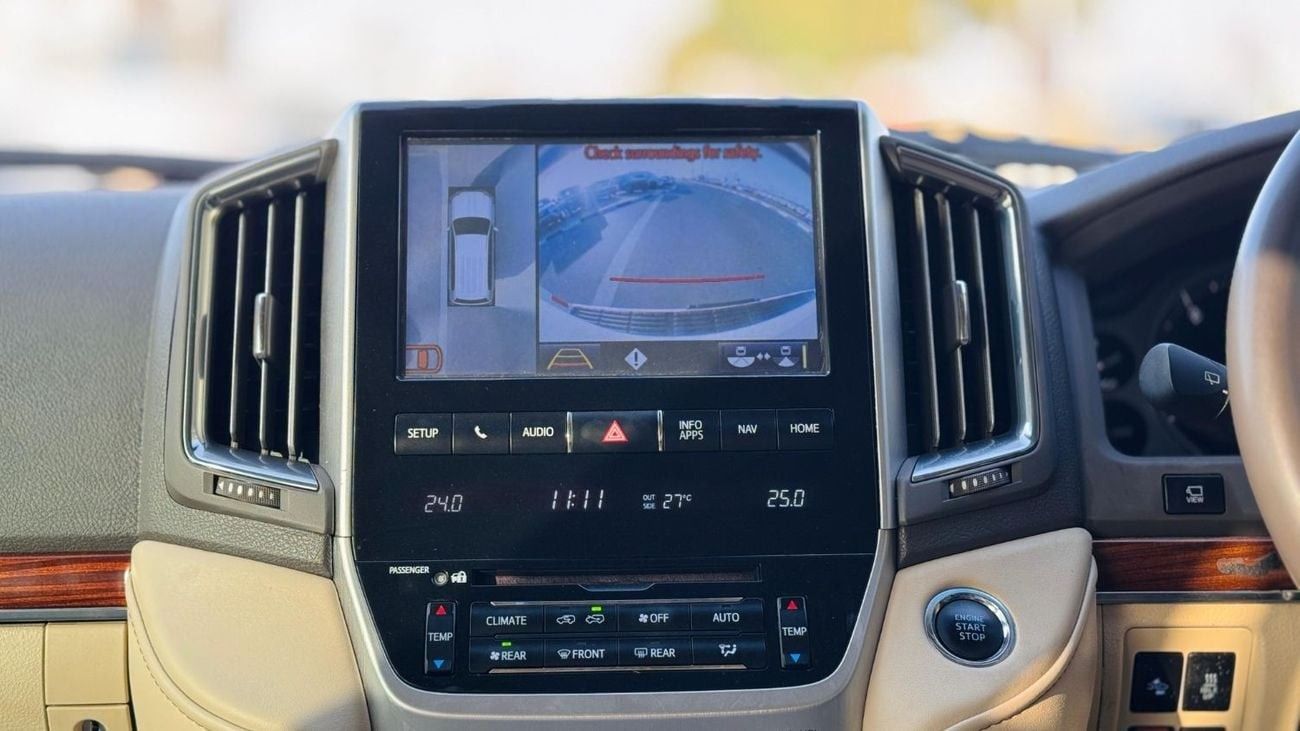 تويوتا لاند كروزر SAHARA | PREMIUM BEIGE INTERIOR | RHD | 4.5L DIESEL ENGINE | 360 VIEW CAMERA | (AT) | SUNROOF