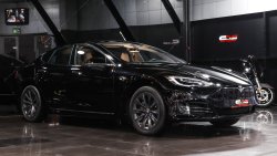Tesla Model S 100D - Under Warranty