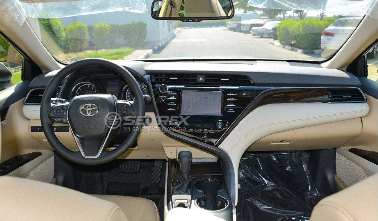 Toyota Camry 2020YM 2.5 GLE Sunroof, Smart Key, Rear Camera-Black inside Gray Available