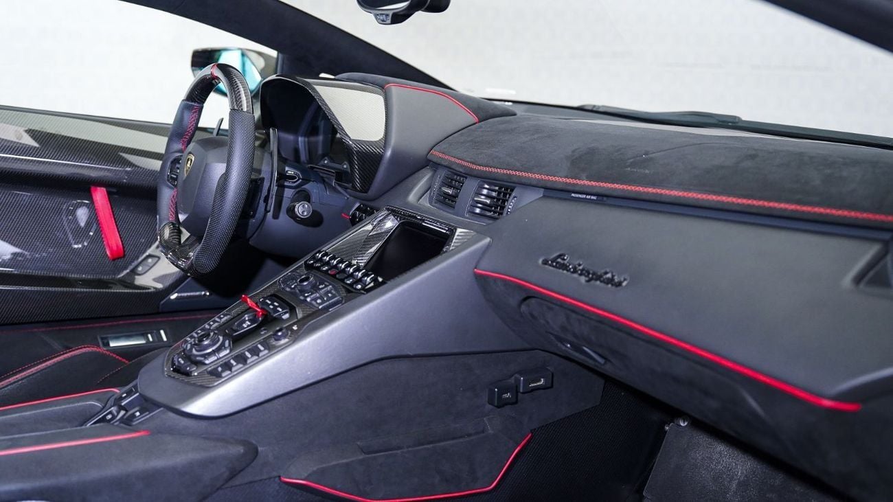 Lamborghini Aventador Aventador Roadster SVJ LP770-4 | AED 33,000 PM | Warranty May 2026 | GCC