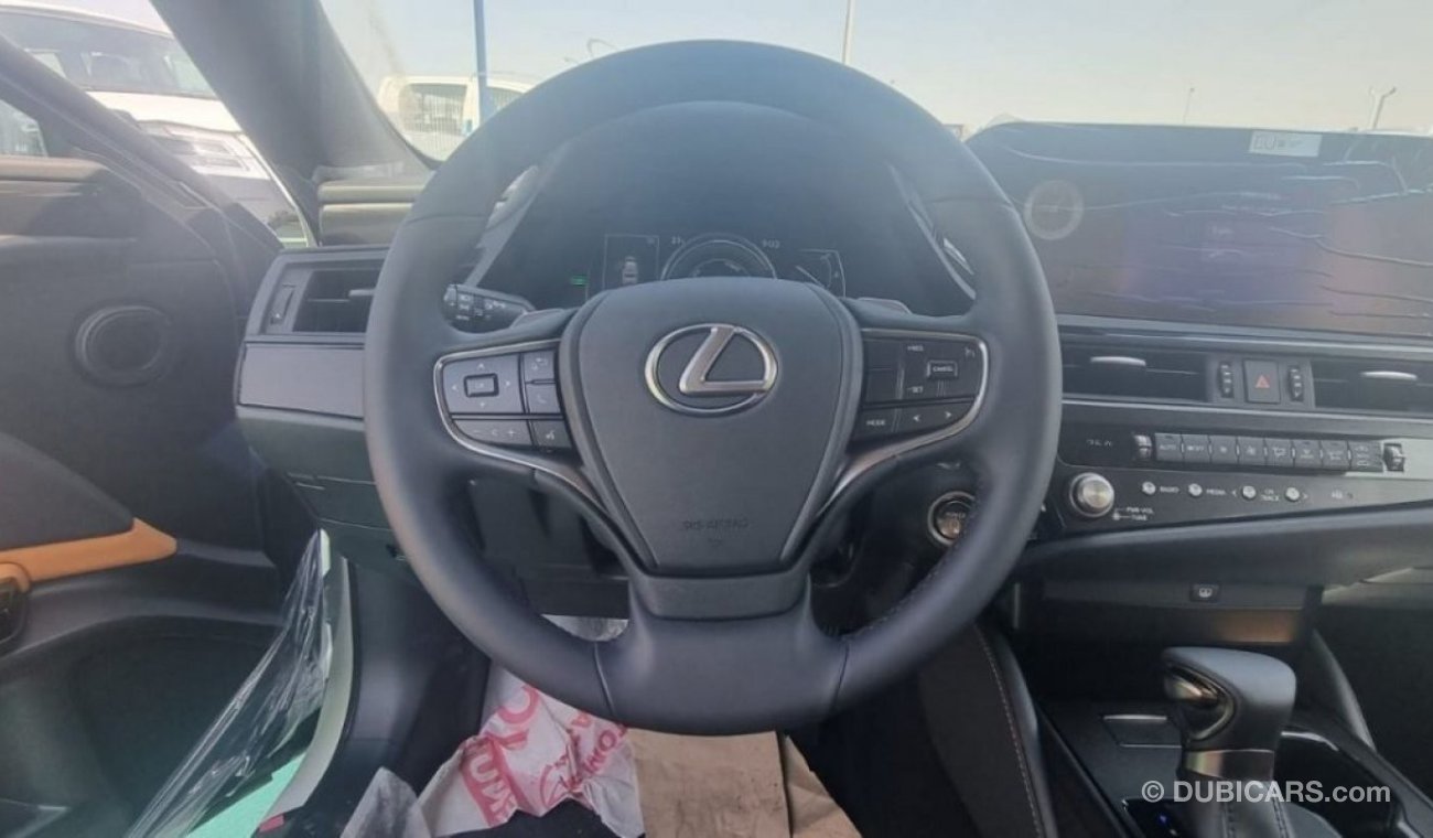 Lexus ES 300 2.5 L  PETROL  HYBRIED  2023 MODEL