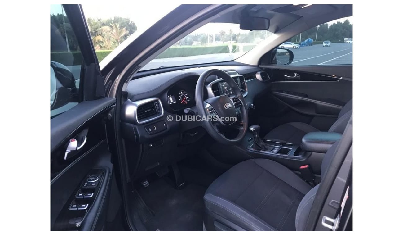 Kia Sorento LX 2.4L V4