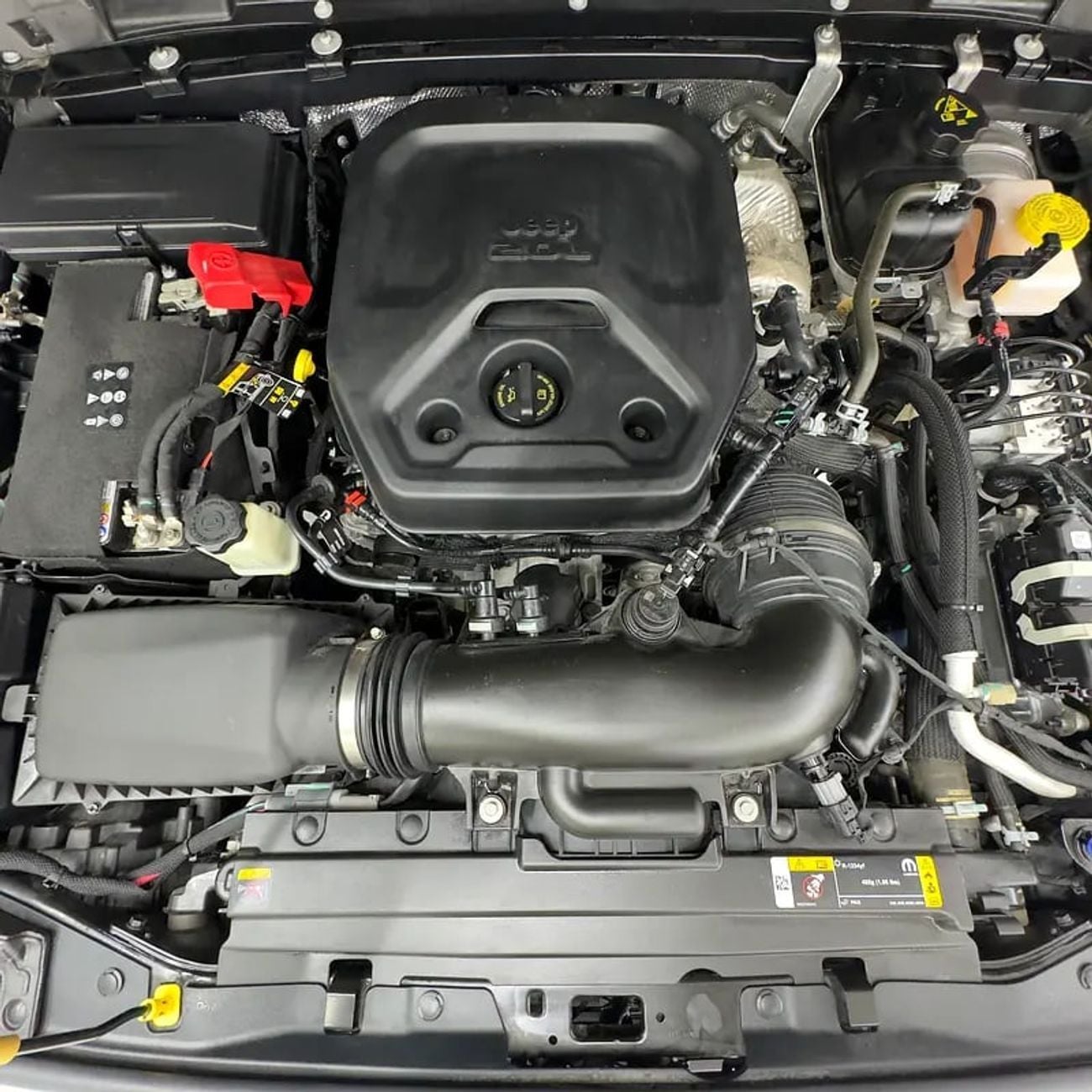 جيب رانجلر أنليميتد Unlimited Sahara 2.0L A/T