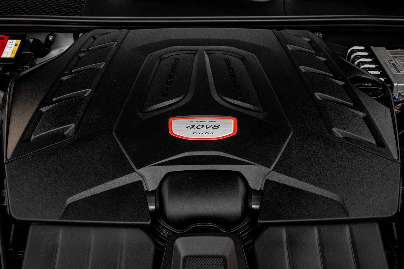 Porsche Cayenne Cayenne Turbo | 9,009 P.M | 0% Downpayment | One Owner!