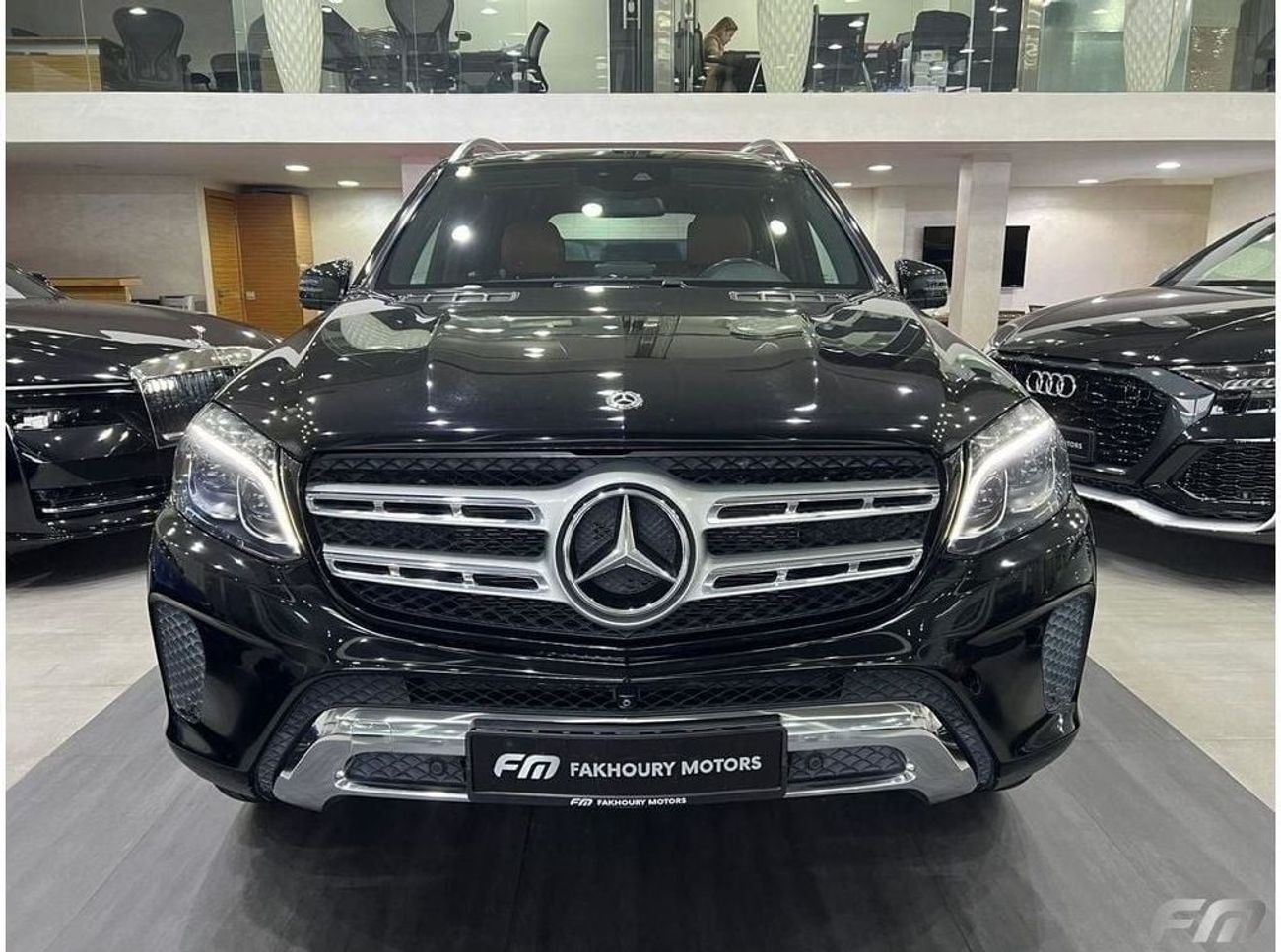 مرسيدس بنز GLS 400 MERCEDES-BENZ GLS 400 - GCC - IN IT'S REALLY GOOD CONDITION!!!