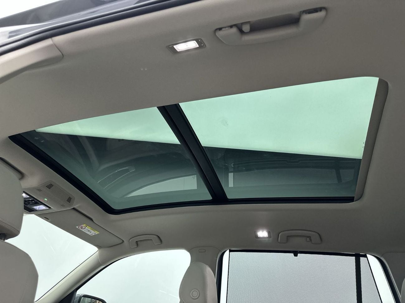 فولكس واجن تيرامونت Comfortline 3.6L Comfortline (Ref#28204) / 34,100 AED SAVINGS from New Car