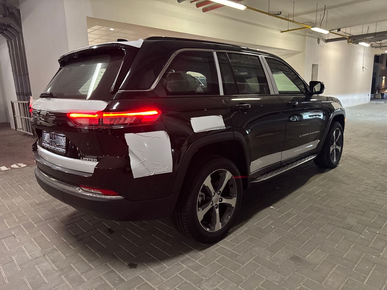 جيب جراند شيروكي