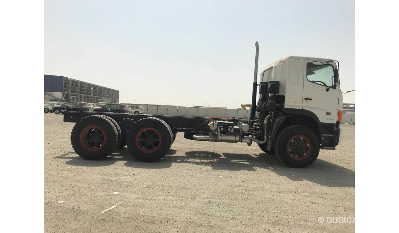 هينو 700 Series ZS - 4041 Chassis Single Cab 6x4 / 30 Tons