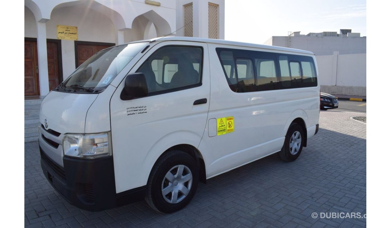 Toyota Hiace GL - Standard Roof Toyota Hiace 13 seater bus, model:2015. Excellent condition
