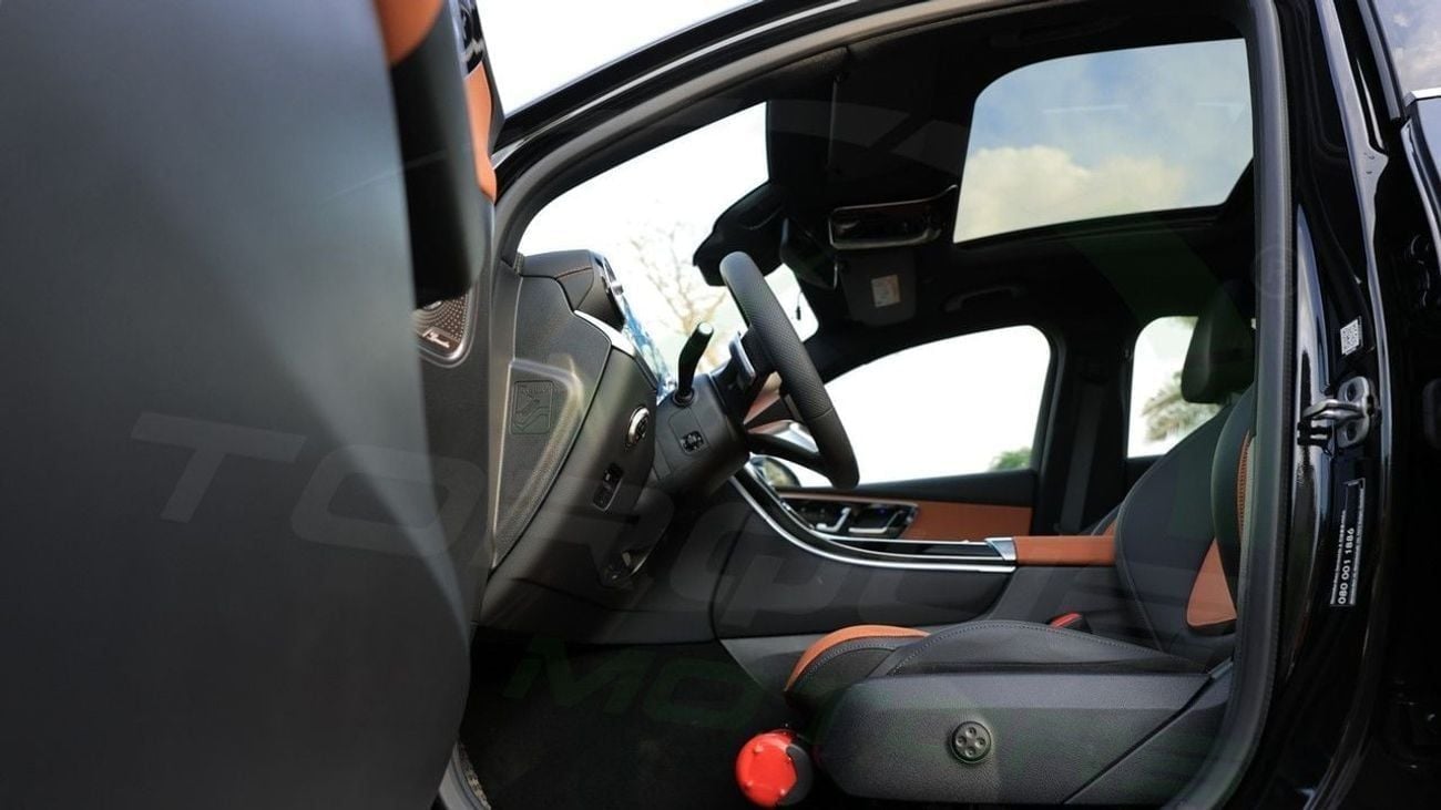 مرسيدس بنز GLC كوبيه 300 ( Only For Export ) 2026 Mercedes-Benz GLC 300 Coupe AMG 4Matic EQ Boost 2.0L Brand New