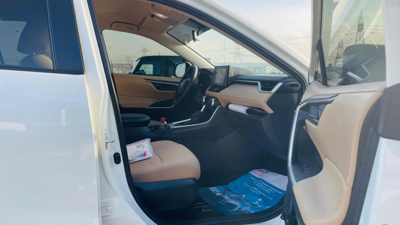 تويوتا راف ٤ 2.5L (2WD) EX