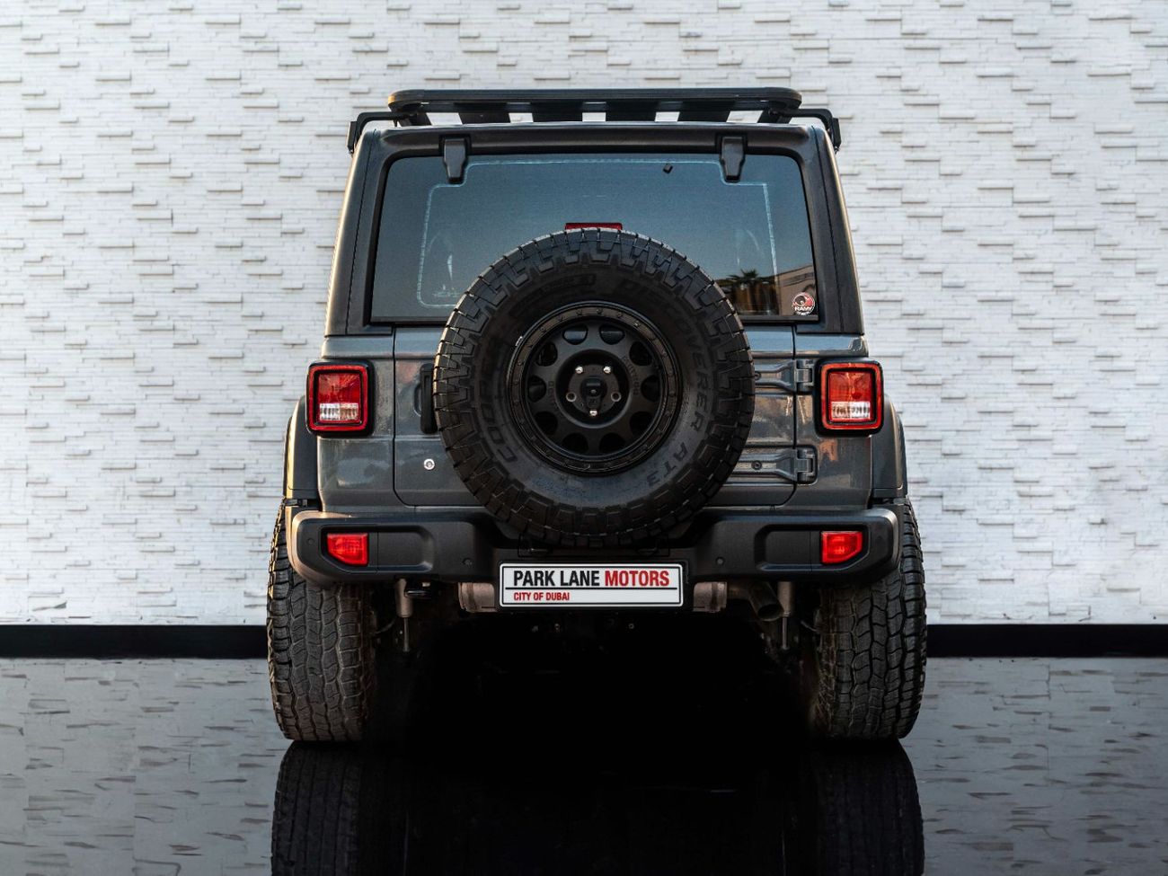 Jeep Wrangler Unlimited Sport 3.6L A/T