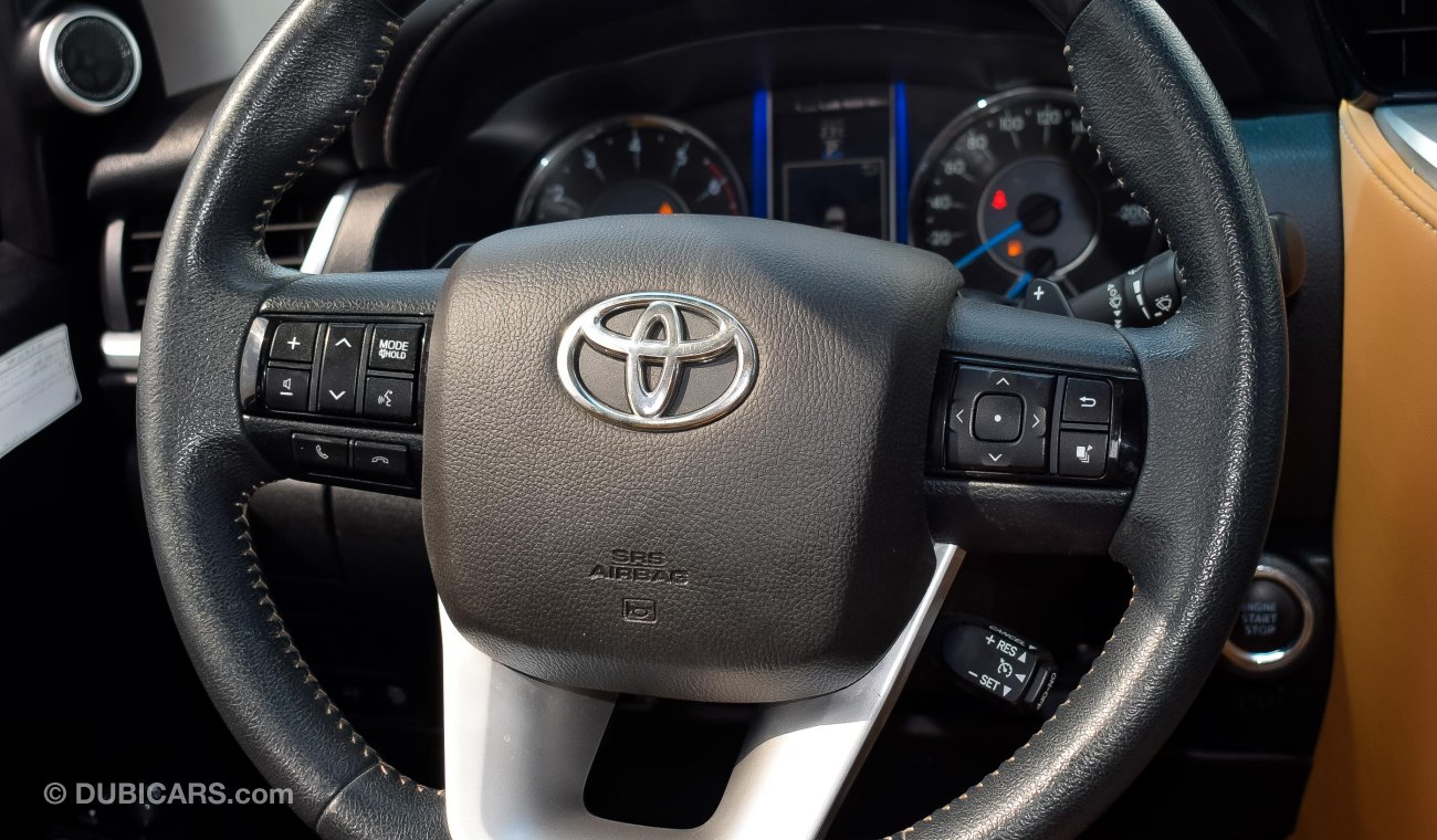 Toyota Fortuner V6