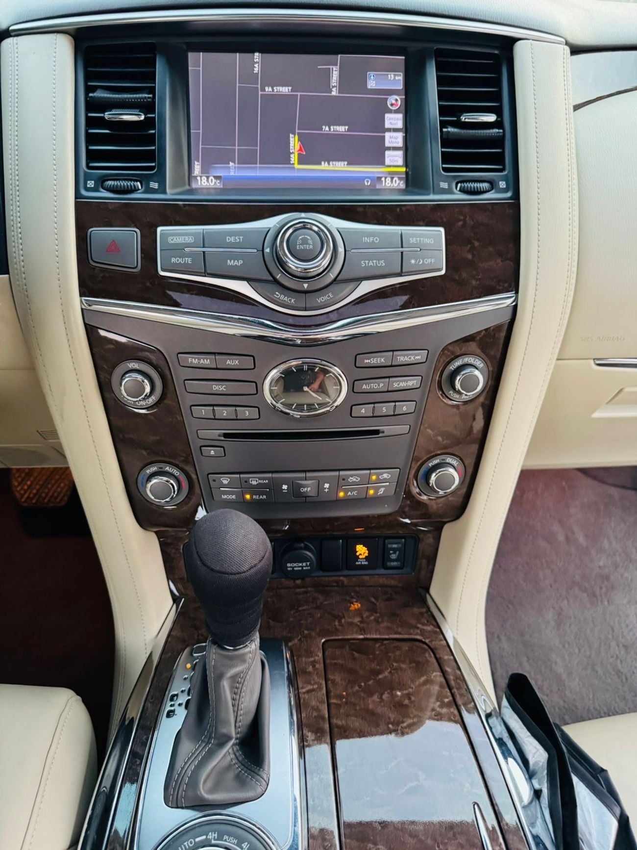 Infiniti QX80