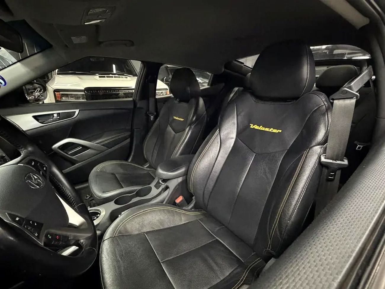 Hyundai Veloster GLS 1.6L