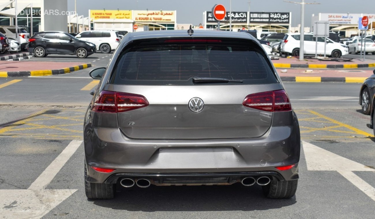 Volkswagen Golf R