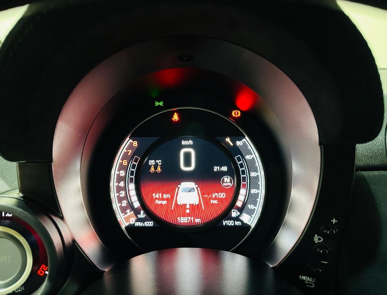 أبارث 695 Turismo