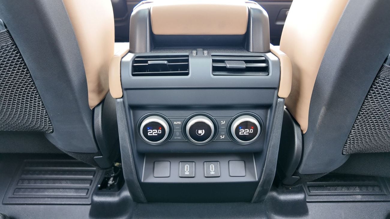 Land Rover Defender LAND ROVER DEFENDER 110 P400 X-DYNAMIC 2026