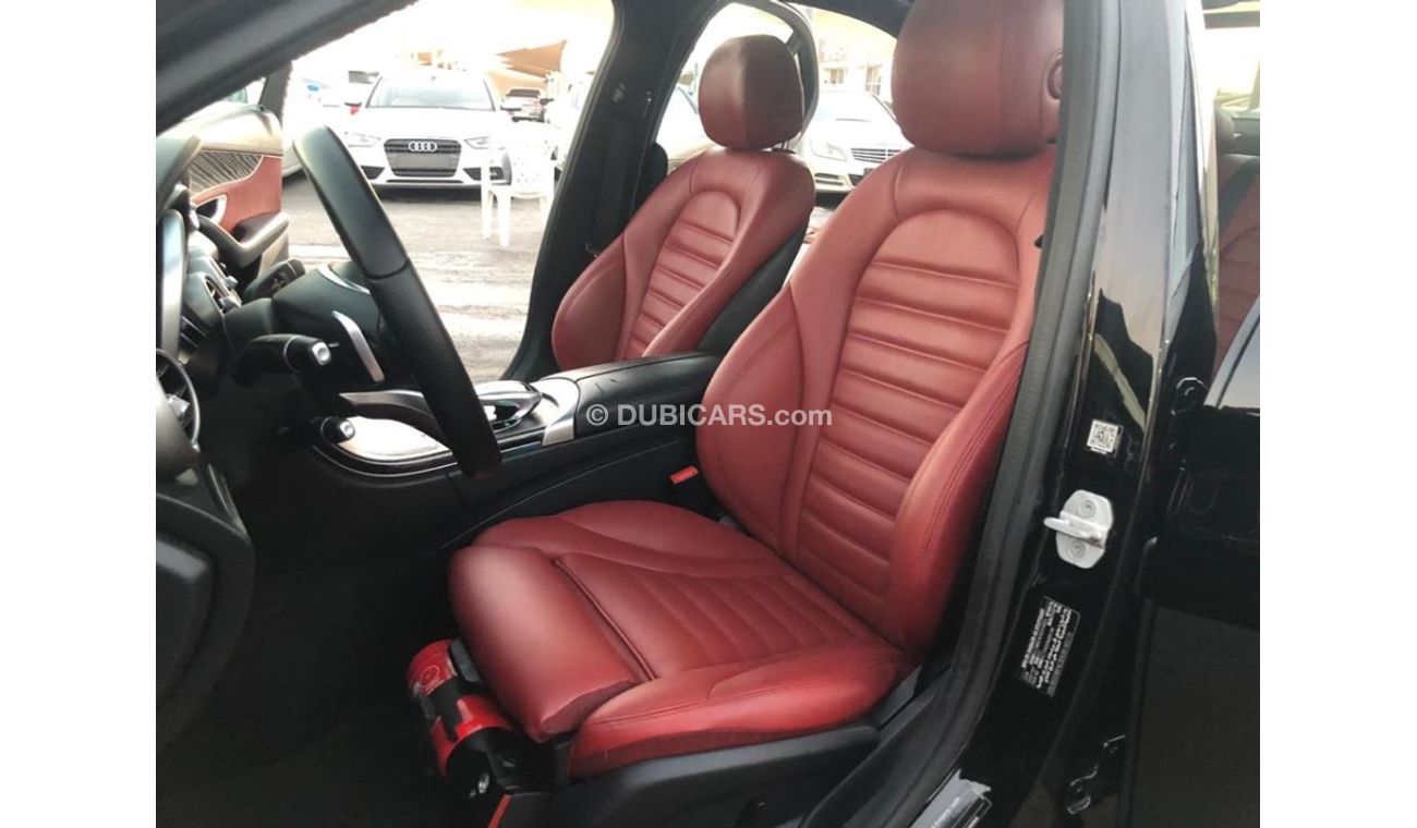 Mercedes-Benz C 200 Mercedes benz C 200 model 2016 GCC car prefect condition full option low mileage panoramic roof lea