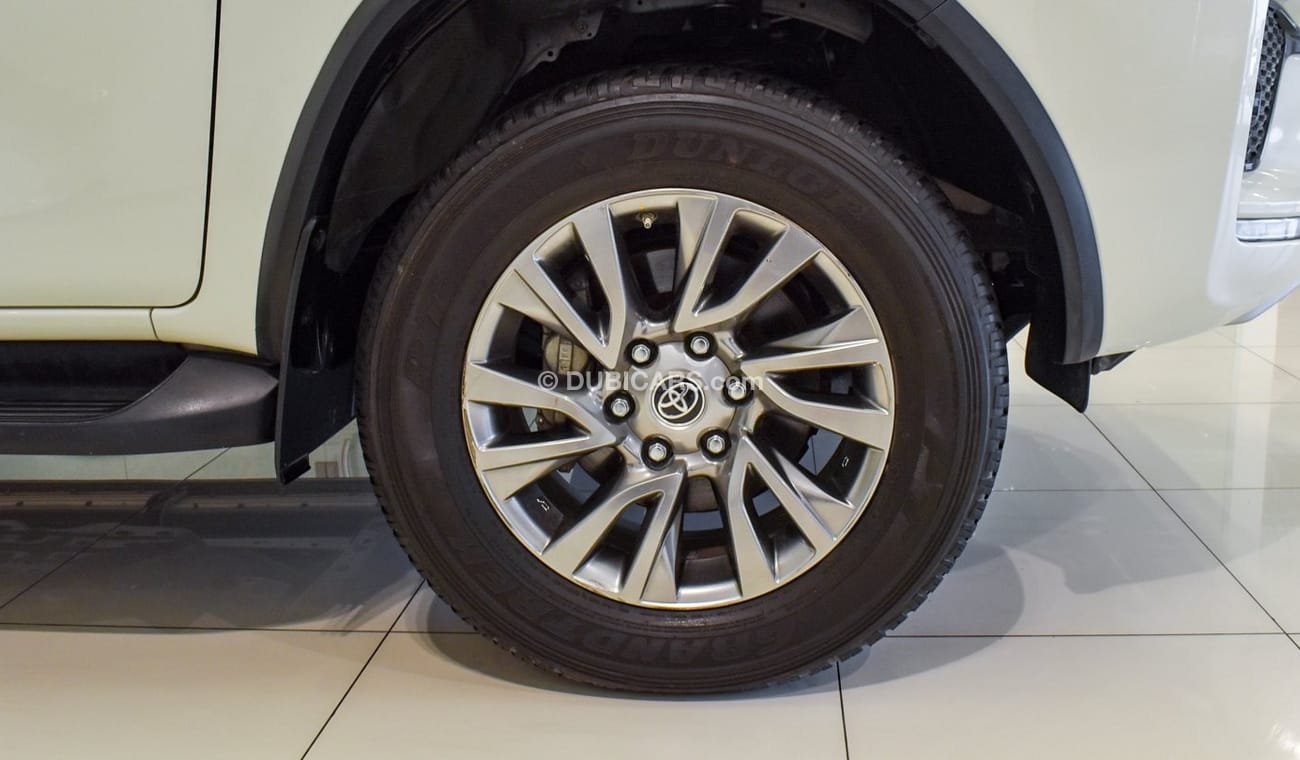 Toyota Fortuner VXR 4.0 L V6