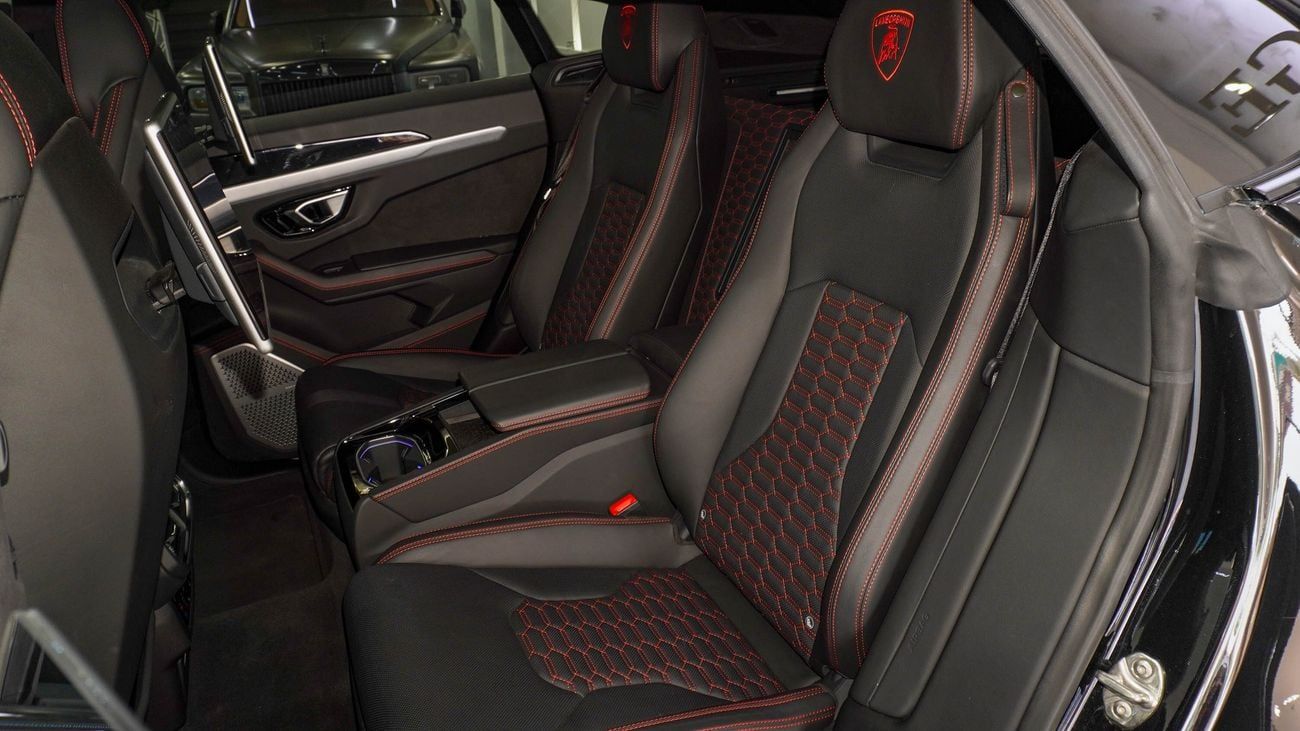 لامبورغيني اوروس