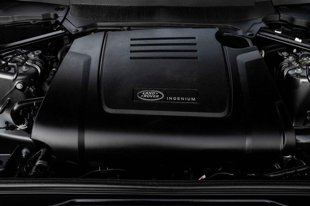 Land Rover Discovery HSE | 2,409 P.M  | 0% Downpayment | IMMACULATE CONDITION!