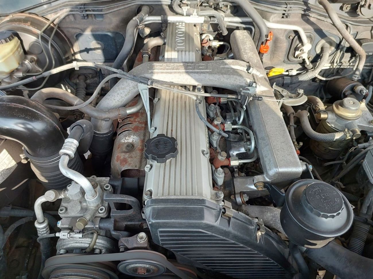 تويوتا لاند كروزر TOYOTA LAND CRUISER JEEP RIGHT HAND DRIVE (PM4639)